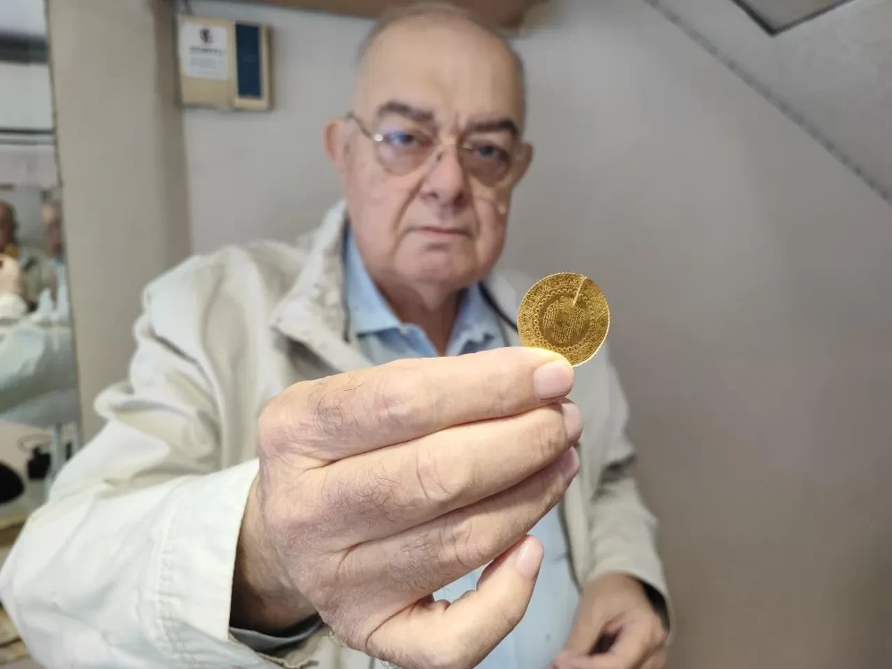 Altın fiyatları düştü, kuyumcular uyardı: Sahte gram altınlar piyasada!