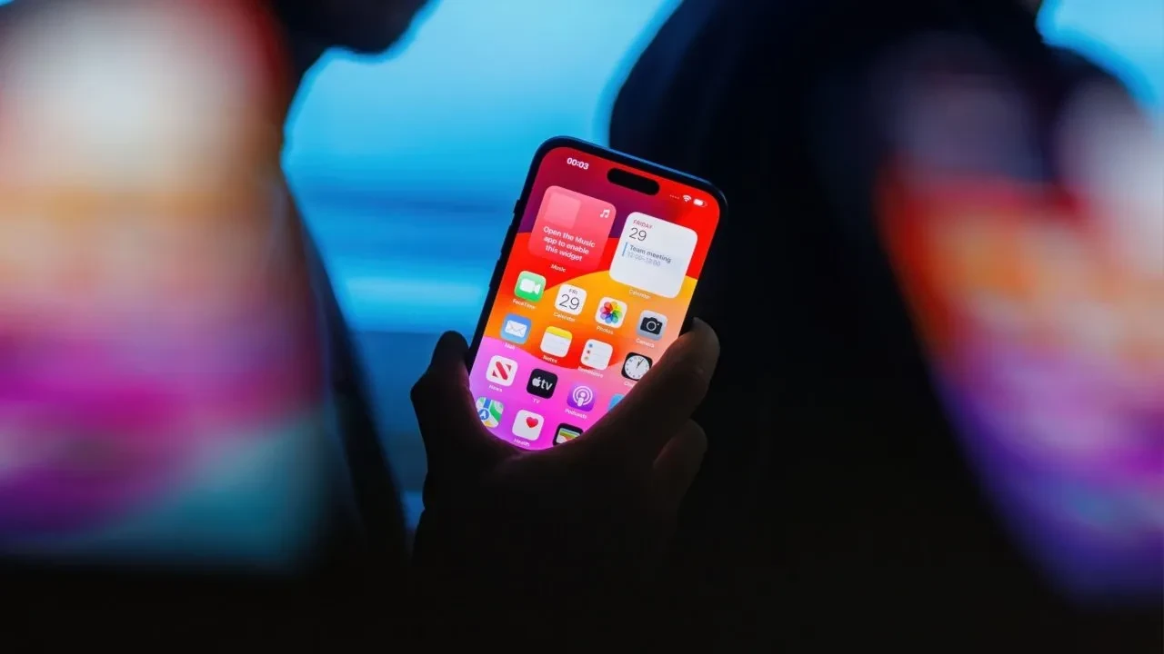 Apple'dan 20. yıla özel iPhone: Büyük tasarım değişikliği yolda