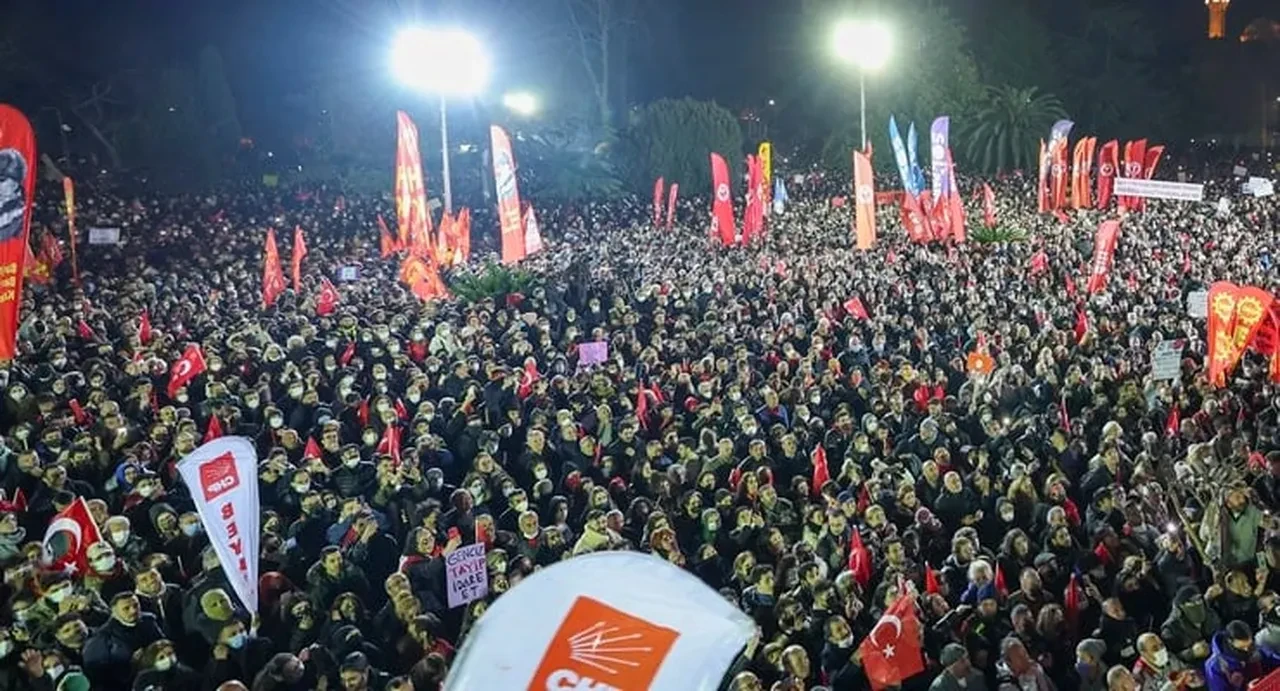 Bakan Tunç'tan öğrencileri 'çıplak arama' iddiasına yalanlama