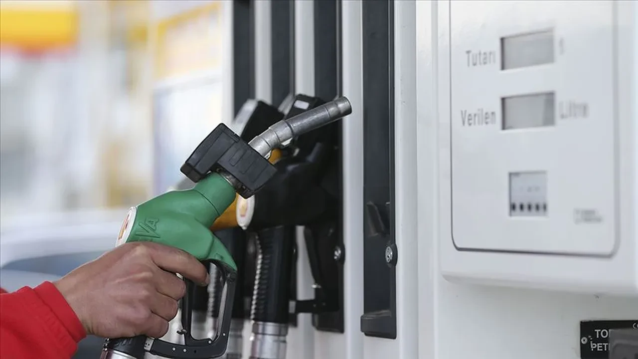 Benzine motorine indirim var mı? SON DAKİKA! Petrol fiyatları çakıldı