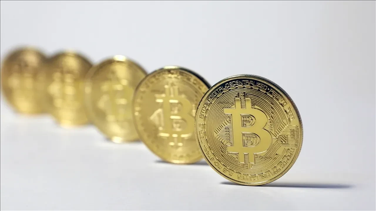 Bitcoin ne olur? 74 bin dolara kadar düştü