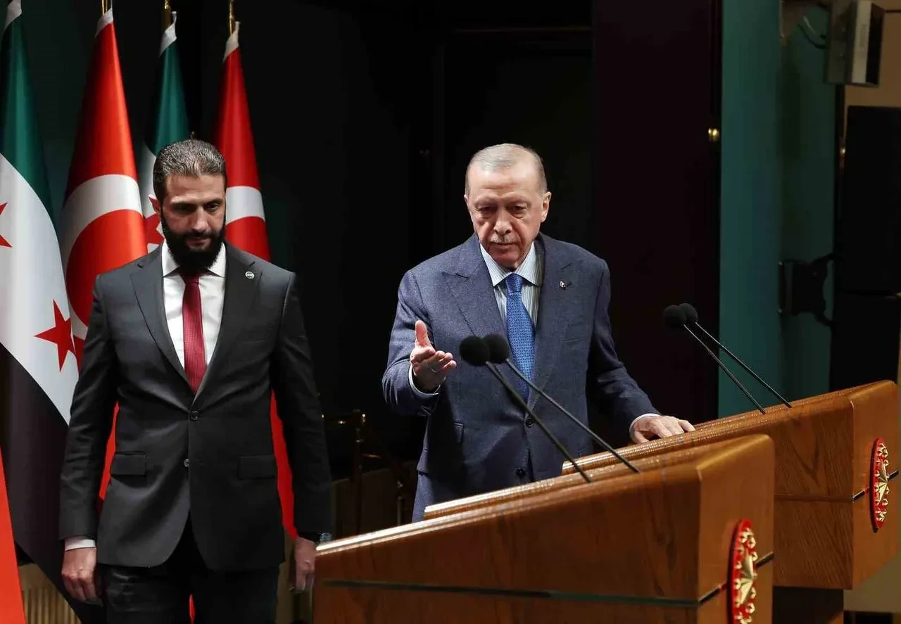 Cumhurbaşkanı Erdoğan Suriye lideri Şara ile bir araya geliyor! Uzman isim açıkladı: Masada İsrail var