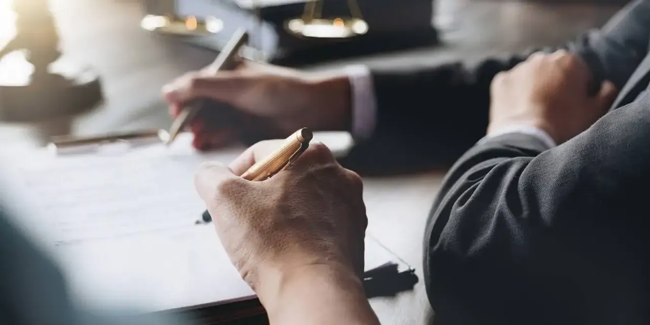 Kanun Yararına Bozma Dilekçesi Nedir ve Nasıl Yazılır? 2025 Kanun Yararına Bozma Dilekçesi Örneği