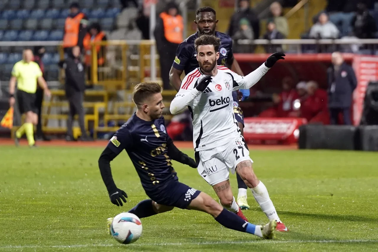 Kasımpaşa Beşiktaş maç sonucu kaç kaç? Beşiktaş 1 puanı son anda kurtardı