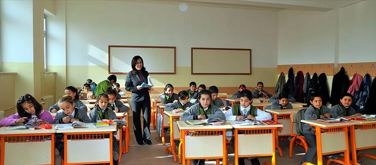 Okullar ne zaman kapanıyor? Haziran ayında öğrenciler yaz tatiline girecek