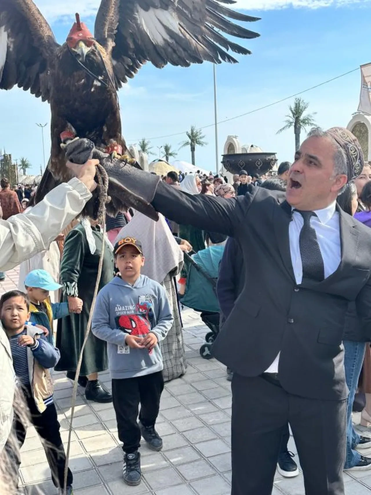 Türk Dünyasının kalbi Aktau'da atıyor! Görkemli açılış töreni ile kültür yolculuğu başladı