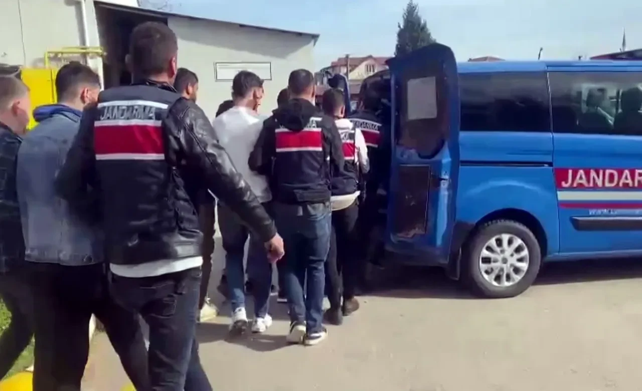 Dolandırıcılardan 'aşk' tuzağı! 500 milyon liralık büyük vurgun yaptılar