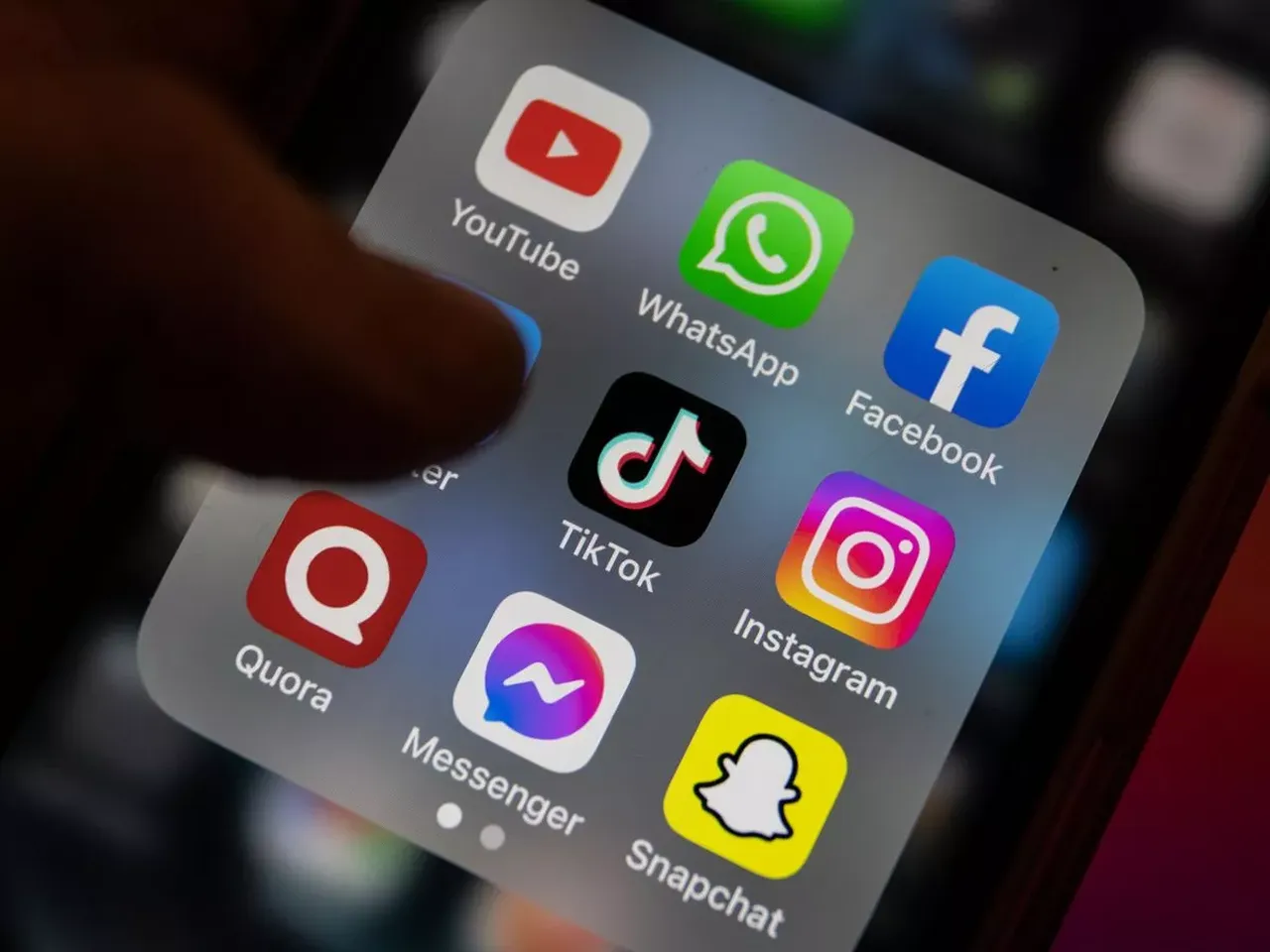 İnstagram Giriş Bilgilerini Silme İşlemi: 2025 Telefon ve PC Instagram Giriş Bilgilerini Cihazdan Kaldırma