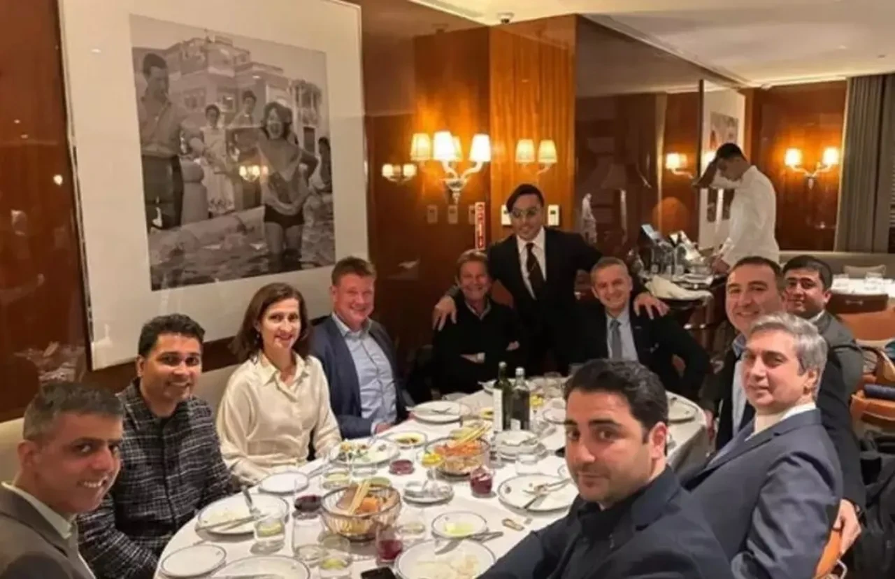 Kurtlar Vadisi'nin Polat Alemdar'ı Necati Şaşmaz boykot listesindeki mekana gitti, Nusret Gökçe ile fotoğraf paylaştı