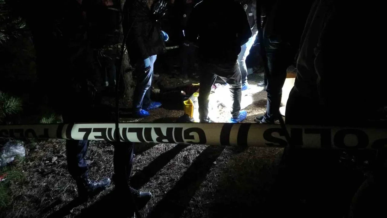 Malatya’da korkunç olay: 72 yaşındaki adam ağaca asılı halde bulundu