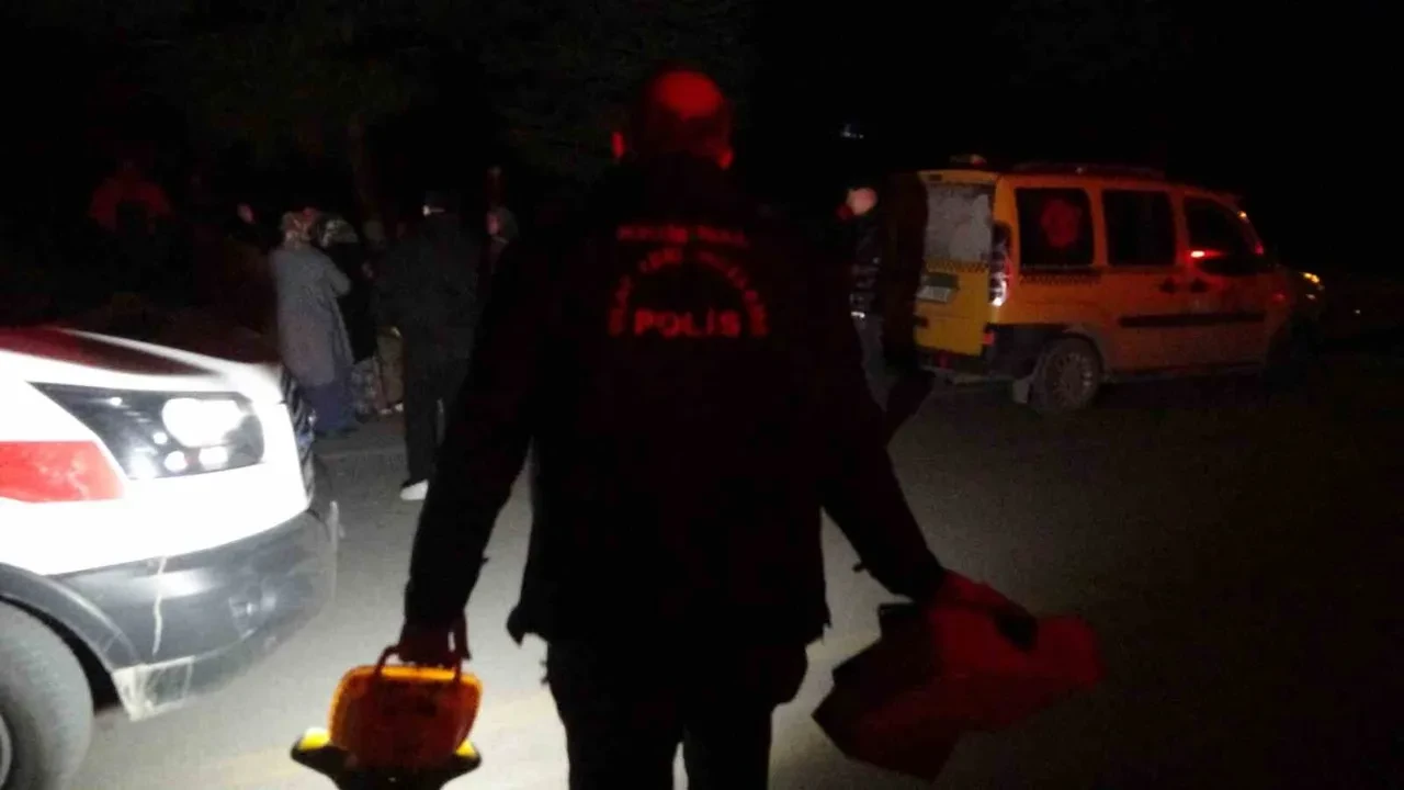 Malatya’da korkunç olay: 72 yaşındaki adam ağaca asılı halde bulundu