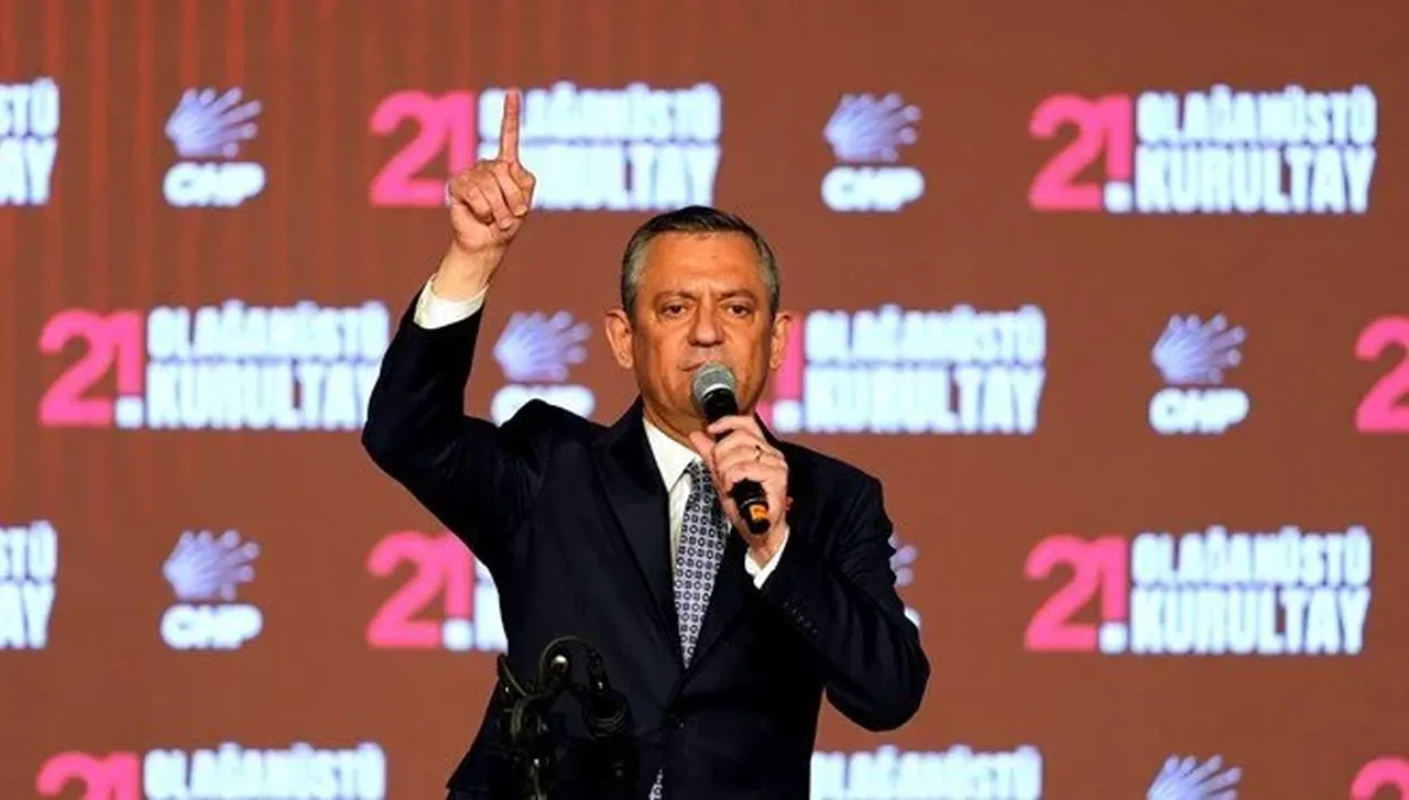 Son dakika | Cumhurbaşkanı Erdoğan ve AK Parti'den Özgür Özel'e tazminat davası