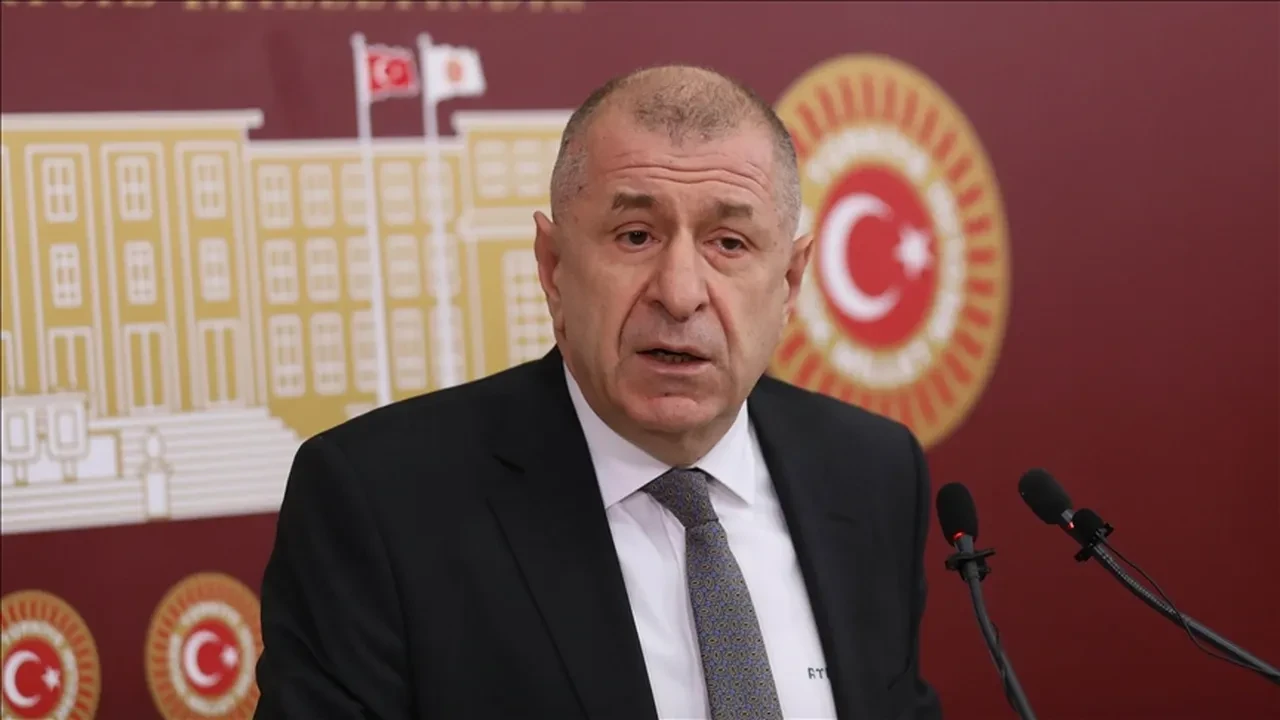 Ümit Özdağ serbest bırakıldı mı? 7 yıl 10 aya kadar hapis cezası isteniyordu
