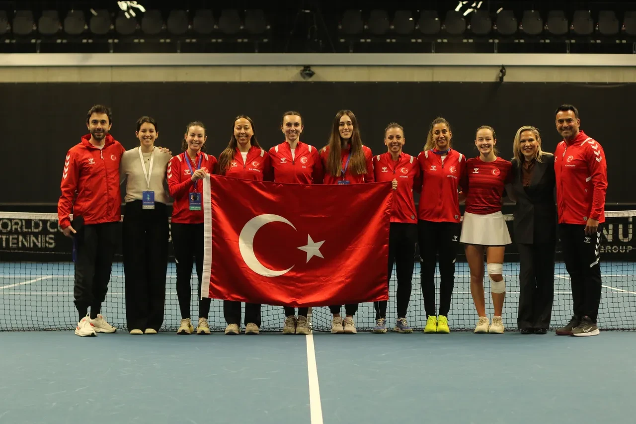 A Milli Kadın Tenis Takımı, Fransa’yı mağlup etti!