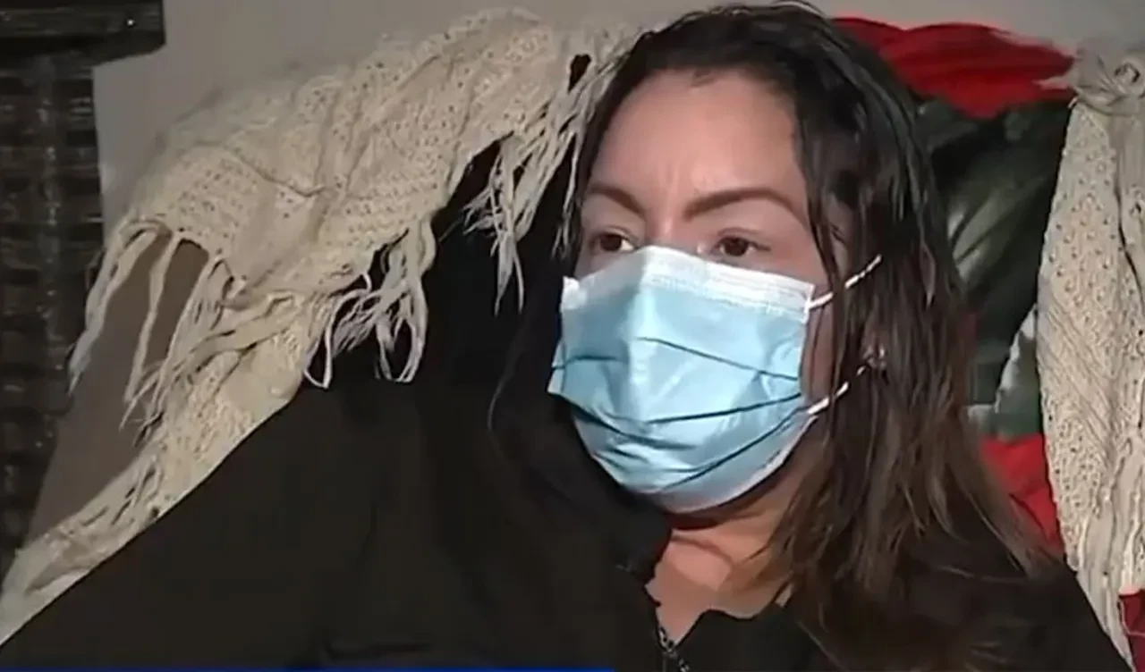 Cenaze töreni faciaya dönüştü: Tabutu mezara sokarken hepsi mezara girdi