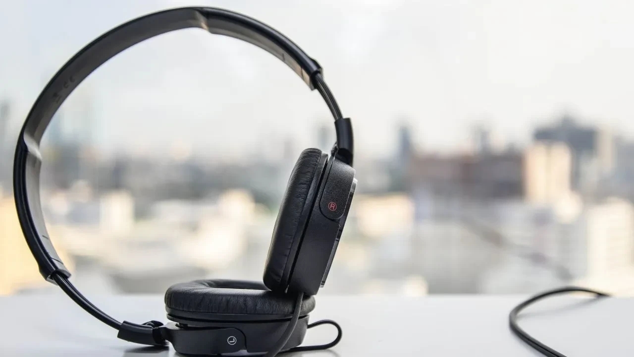 Kulaklıklardaki büyük tehlike! Ölüme bile yol açabiliyor: Sakın böyle kullanmayın