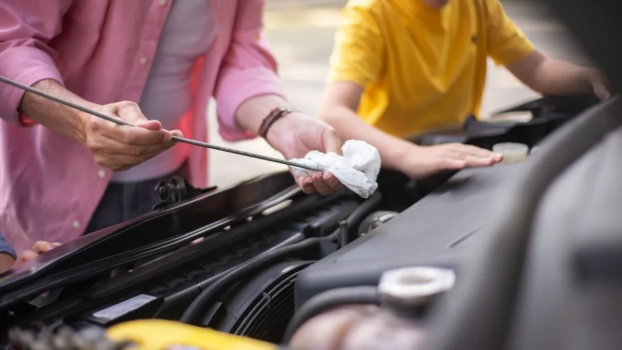 Bu yaygın hatalar arabayı çöpe çeviriyor! Oto ekspertizlerin uyardığı 5 tehlikeli araç kusuru