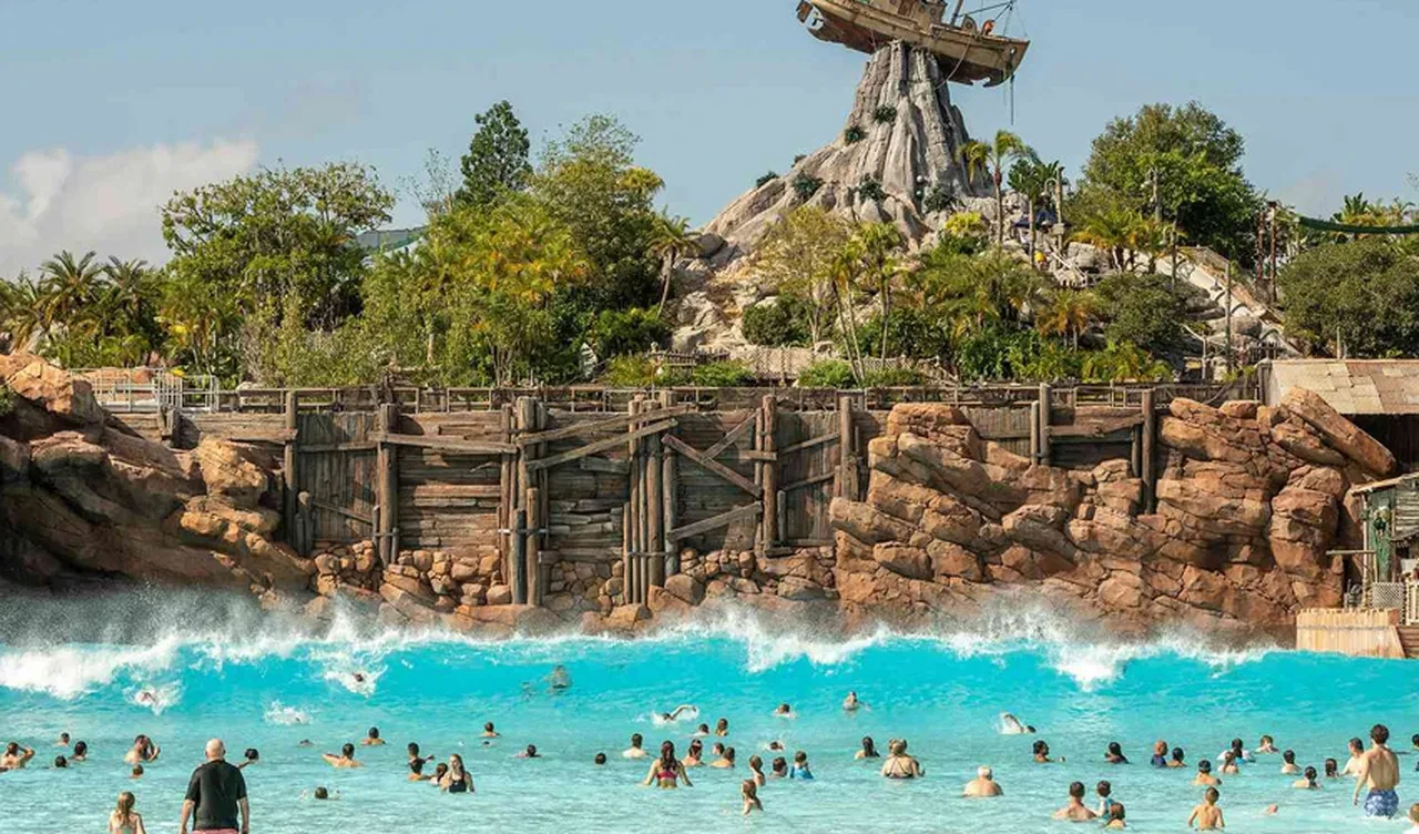 Disney World tatili korku dolu kabusa dönüştü: Yaralanan kadından dudak uçuklatan tazminat davası