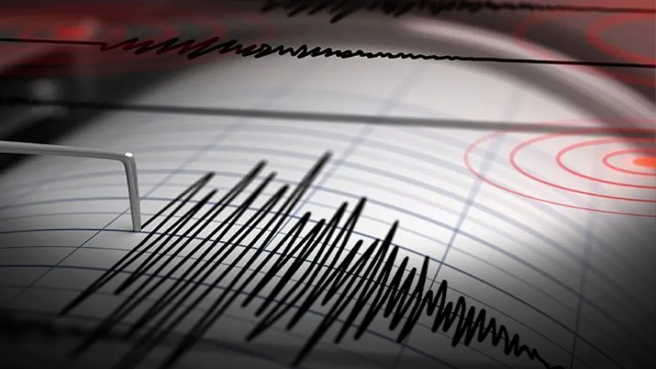 İran'da korkutan deprem! 5 büyüklüğünde sallandı: Çok sayıda yaralı var