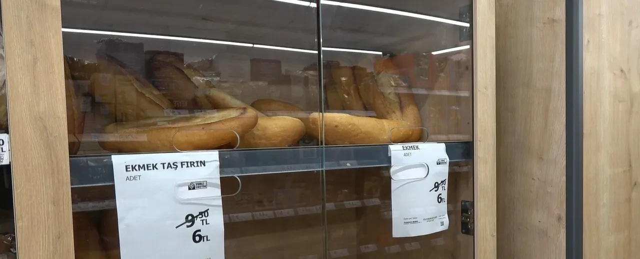 Marketler arasındaki rekabet sofraya yaradı! Ekmek fiyatı 6 TL'ye düştü