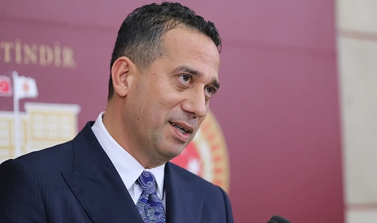 Meclis dinleniyor iddialarına İletişim Başkanlığı'ndan açıklama geldi!