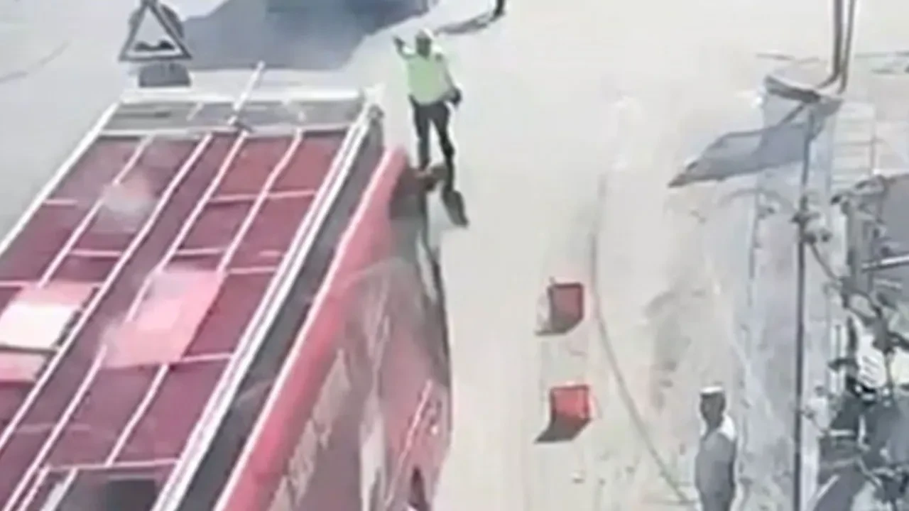 Polislerin üzerine araç süren CHP'nin şoförü hakkında karar verildi  