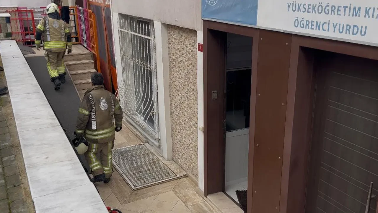 Avcılar'da kız yurdunda yangın