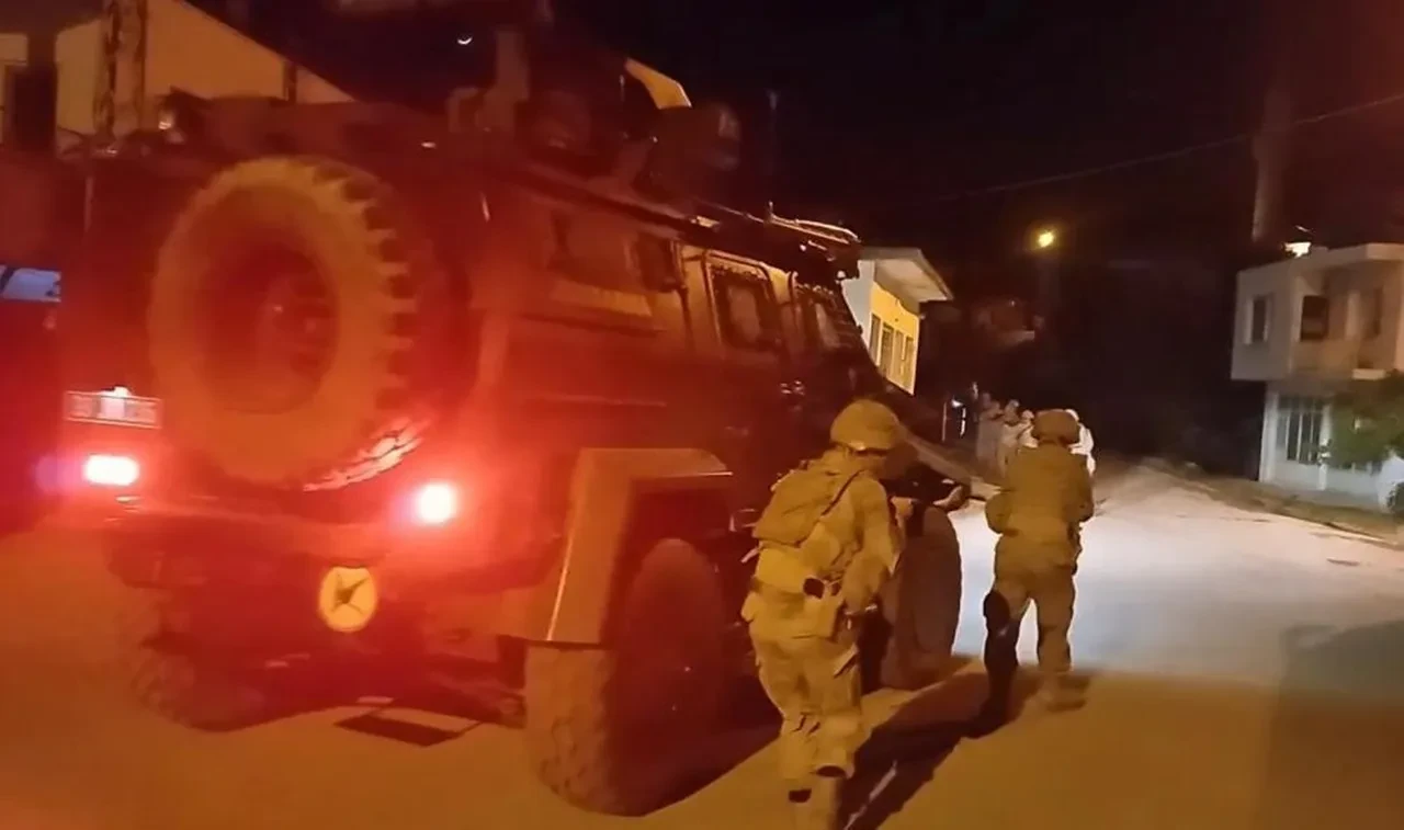 Zehir tacirlerine dev operasyon! Onlarca şüpheli tutuklandı