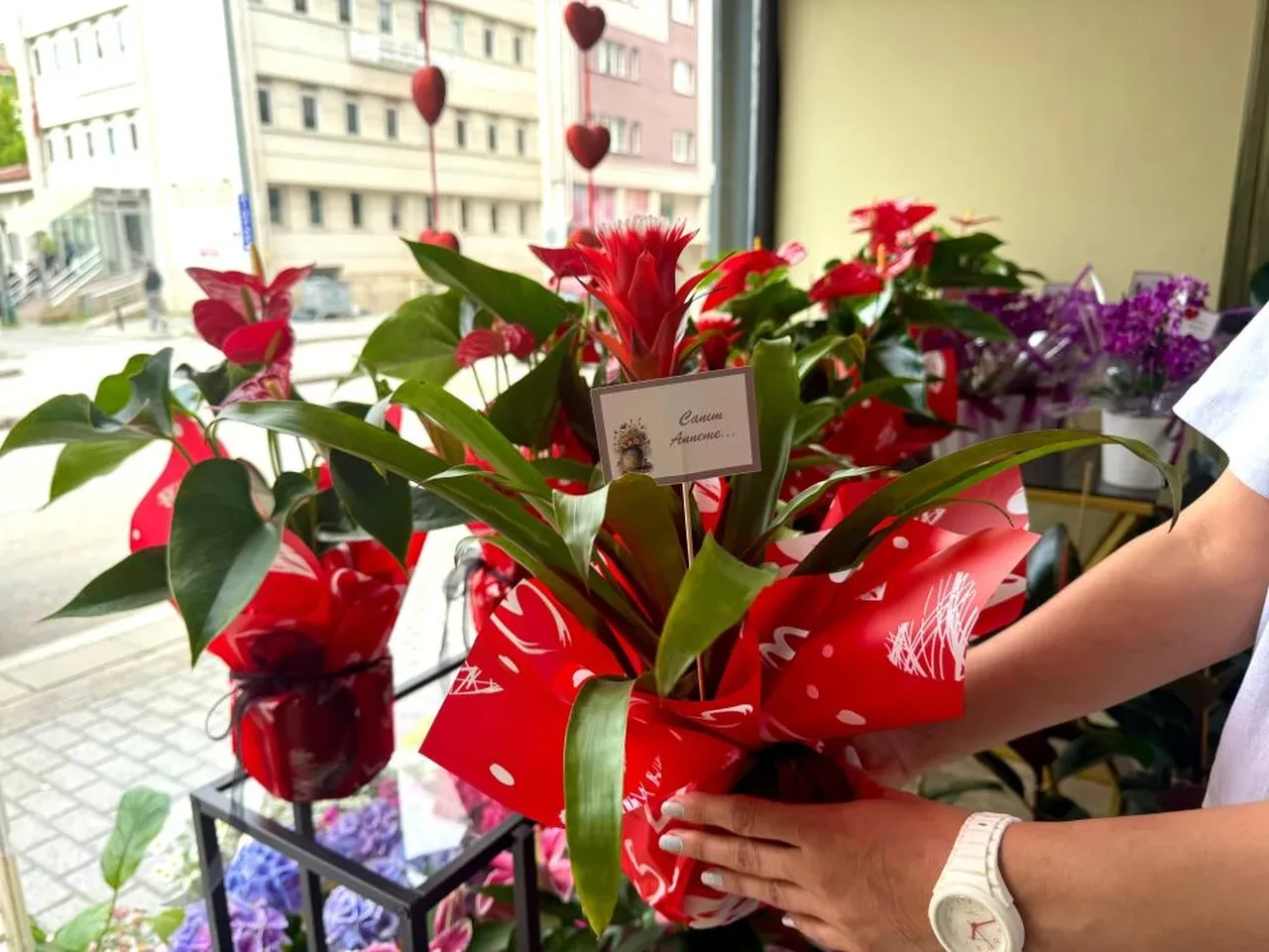 Anneler Günü’nde en çok satan çiçekler belli oldu!