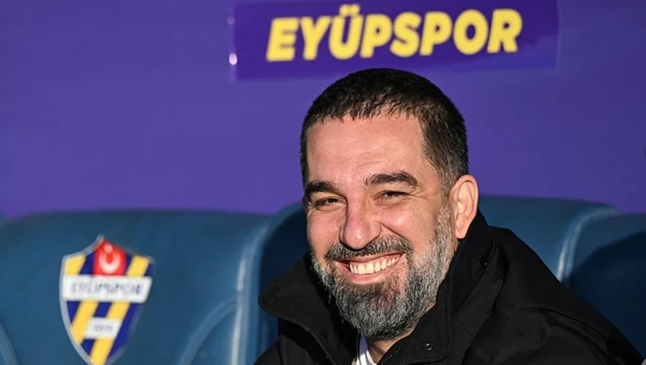 Arda Turan Eyüpspor'dan ayrılıyor! Yeni takımı ile anlaşma sağlandı