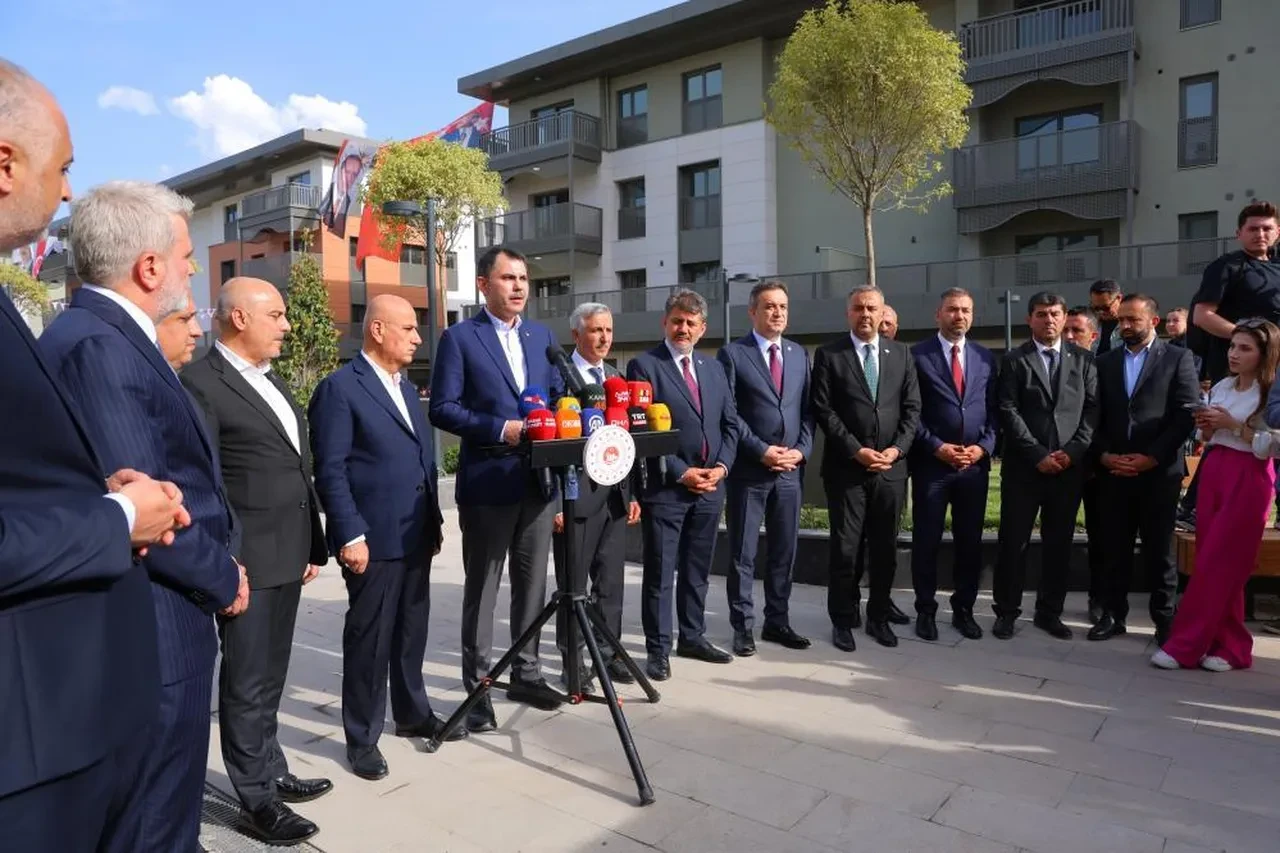 Bakan Kurum'dan net tarih: Yıl sonunda herkes evine kavuşacak