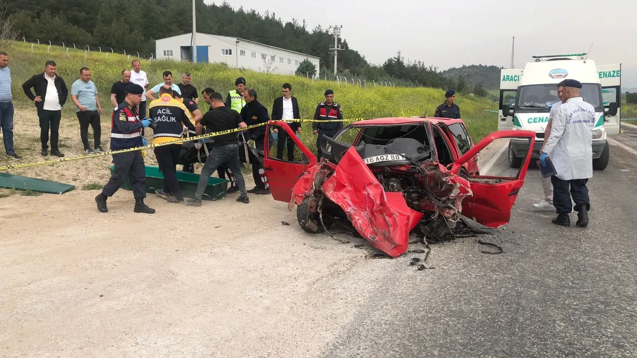 Bilecik'te feci kaza! Ölü ve yaralılar var