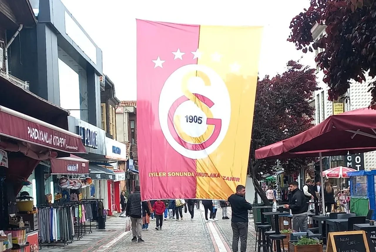 Galatasaray'ın 25. şampiyonluğu için hazırlandılar
