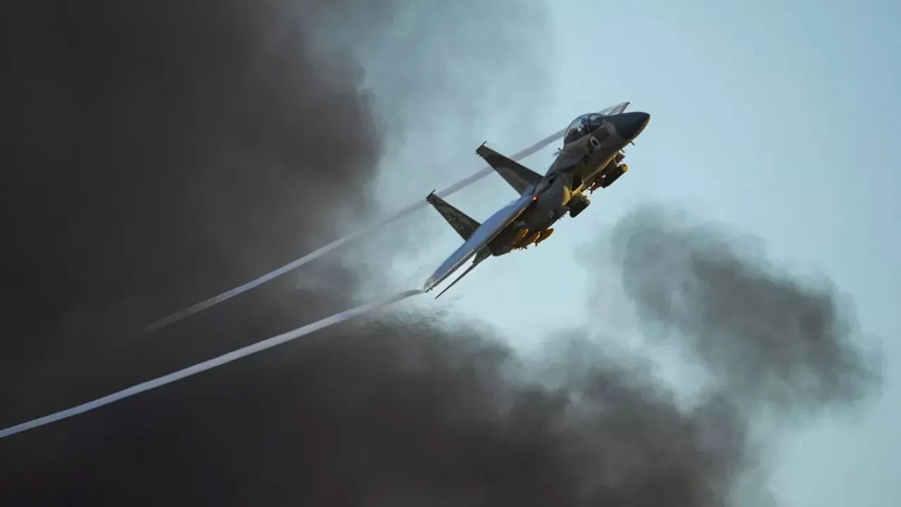 İsrail savaş uçağı kendi topraklarını bombaladı! Nedeni ortaya çıktı