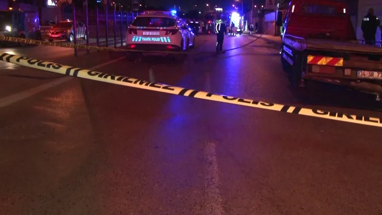 İstanbul'da gece yarısı dehşeti: Olay yerinde yaşamını yitirdi