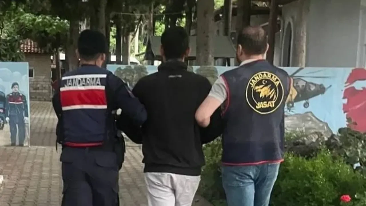 Manisa'da hırsızlık suçundan aranan şahıs Bursa'da yakalandı!