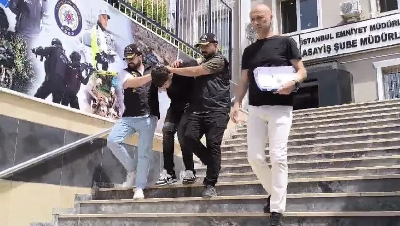 Üsküdar'daki silahlı saldırıyla ilgili yeni gelişme! Keşif yaptıkları anlar ortaya çıktı!