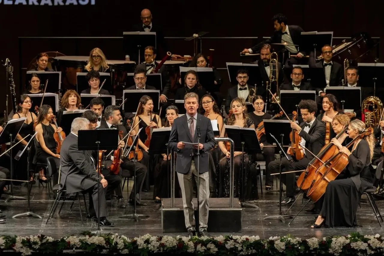 16. Uluslararası İstanbul Opera ve Bale Festivali renkli başladı