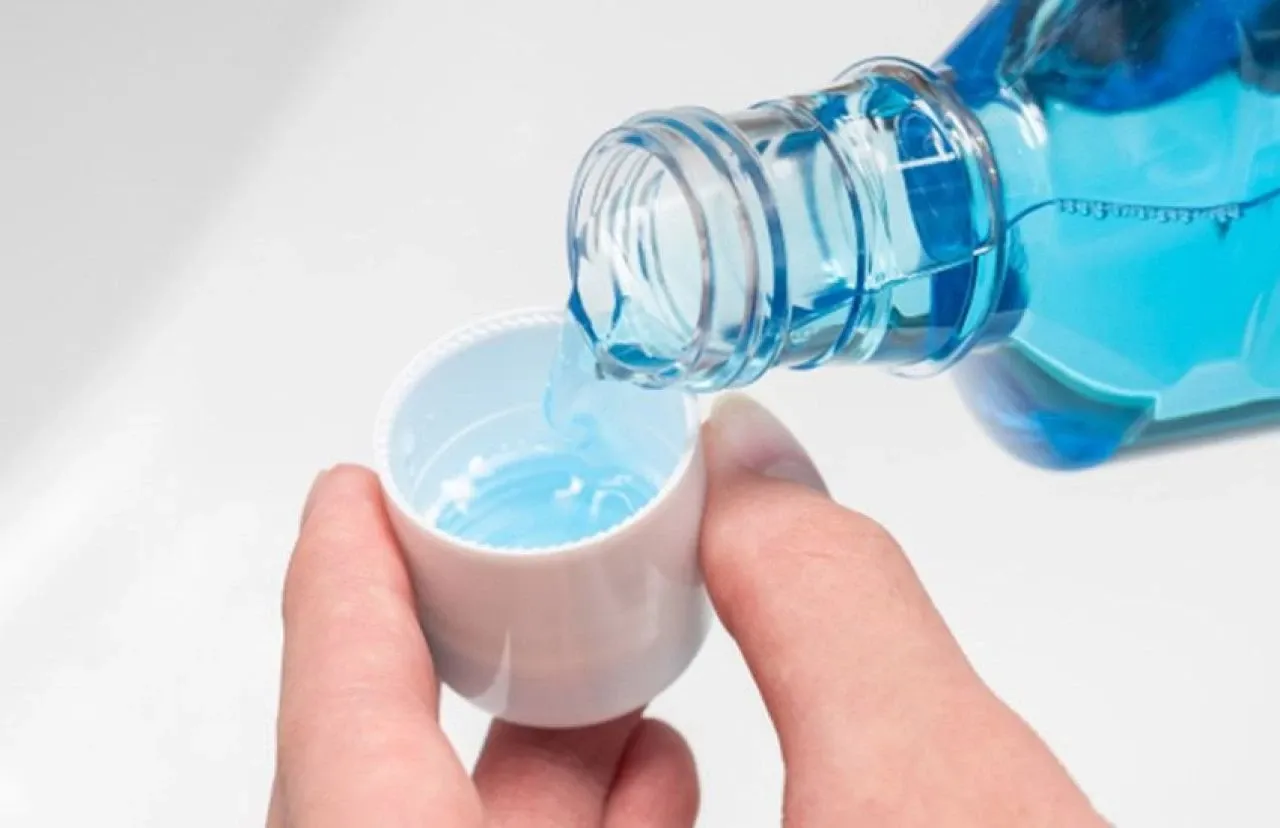 Ağız kokusunu geçiriyor sanılıyordu meğer arttırıyormuş! Milyonlarca kişi bu hataya düşüyor