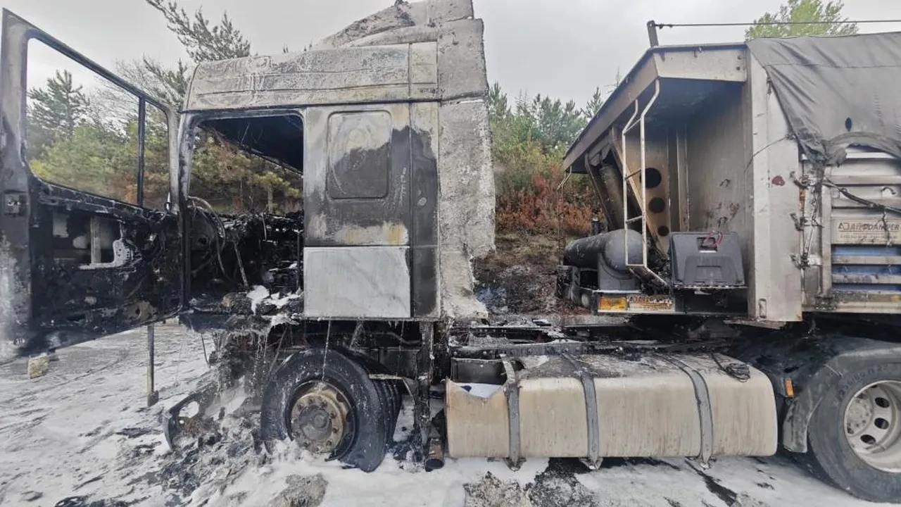 Alevlere teslim olan tır kullanılamaz hale geldi
