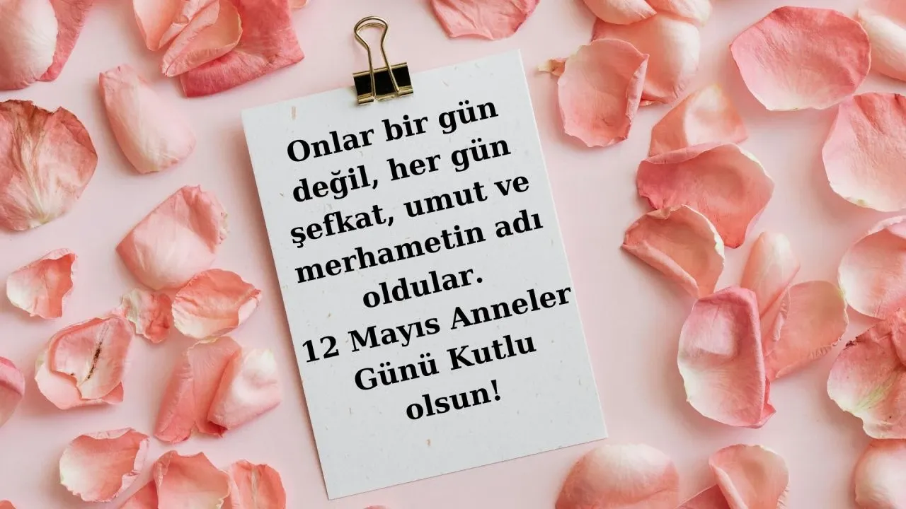 Anneler günü kutlu olsun mesajları 2025! Anneye, kayınvalideye, ablaya en duygusal, resimli ve anlamlı sözler