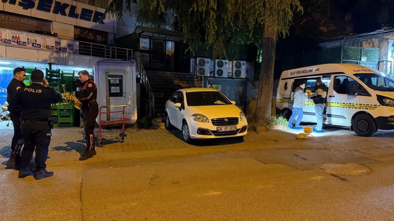 Ataşehir'de montaj sırasında kendini 5. kattan aşağı attı