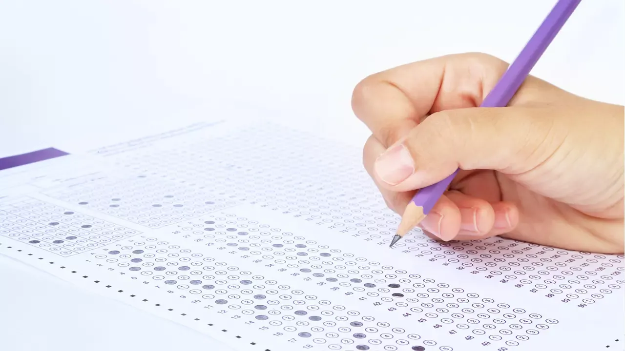 CC Nedir, Ne Demek? Üniversitede CC Harf Notunun Karşılığı Kaç Puan, Sınıfta Kalınır Mı?