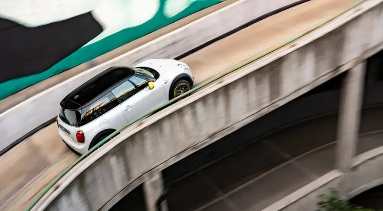 En sağlam elektrikli arabalar açıklandı! Servis yüzü görmeyen elektrikli araç modelleri