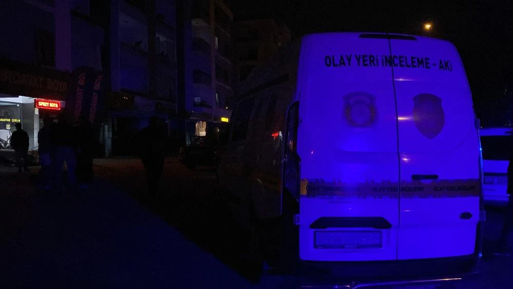 Alacak verecek kavgası kanlı bitti: 1 yaralı