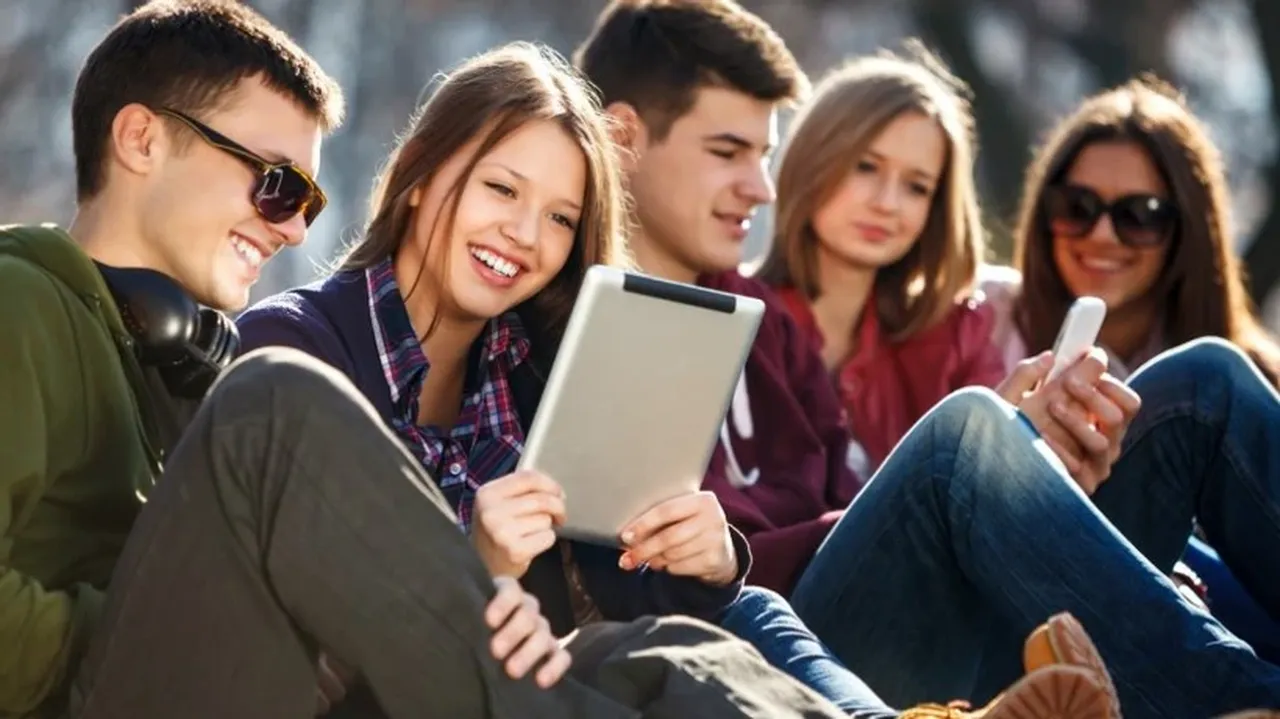 Kuşaklar ve Yılları - Hangi Yıl Hangi Kuşak, Doğum Tarihleri ile Özellikleri