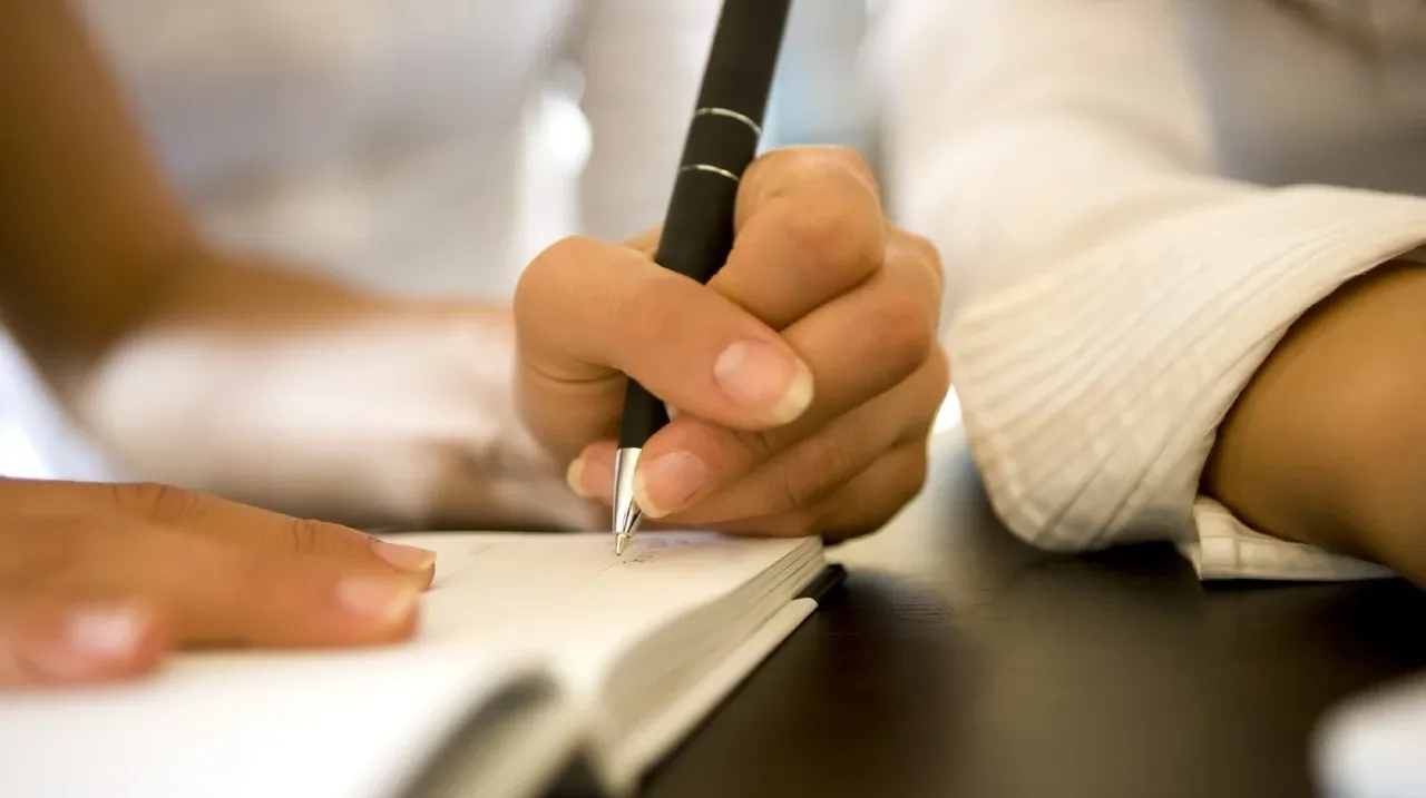 Solaklara kötü haber! Bu bozuklarla ile beyin arasındaki bağ ortaya çıktı