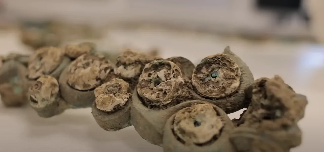 Tarihi baştan yazdıracak keşif! 2000 yıllık hazine gün yüzüne çıktı