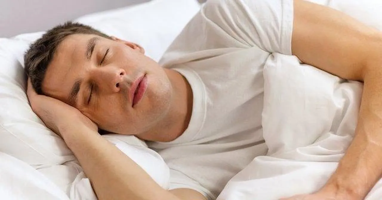 Yıllardır yanlış uyuyorsunuz! Bilimsel olarak en sağlıklı uyku pozisyonu belli oldu