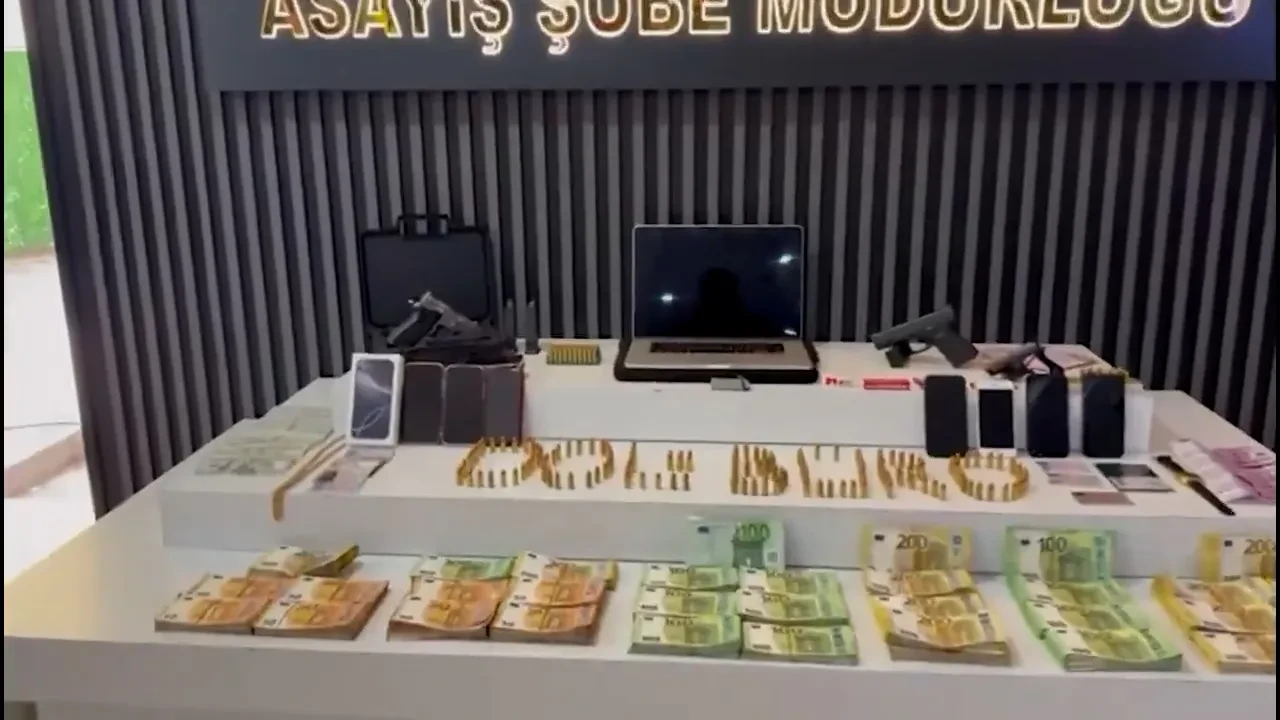 Dolandırıcı şebekelerine ağır darbe! 402 vatandaşı dolandırıp servet yapmışlar: Mal varlıkları dudak uçuklattı